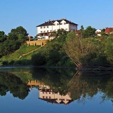 Hotel Bursztynowy Jozefow na Wisla Buitenkant foto