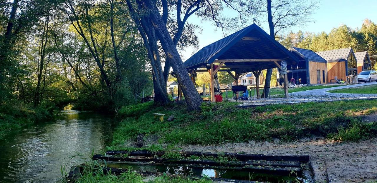 Hotel Bursztynowy Jozefow na Wisla Buitenkant foto